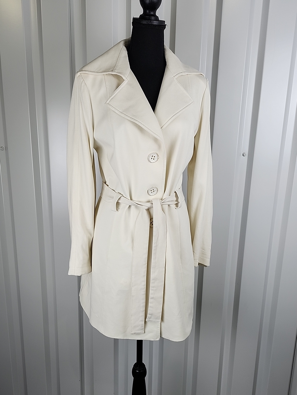 Cinzia Rocca Women's Cream Trench Coat Belted Sz 12 Stretch Classic Button*Flaw*
